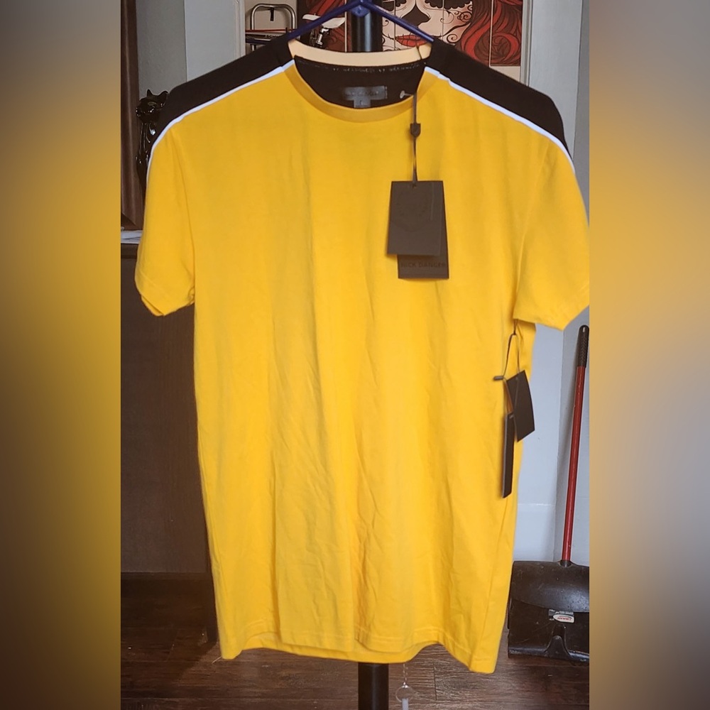 NWT Mens Small NICK DANGER Tshirt Yellow/black